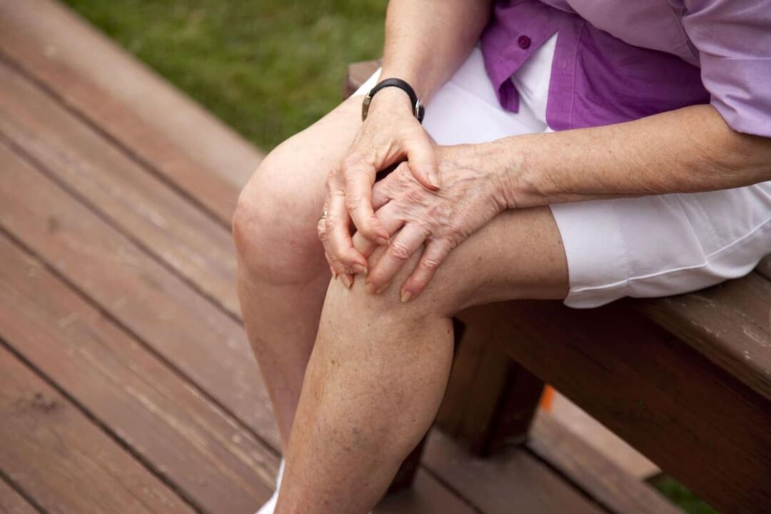 Arthrose tritt häufiger bei älteren Menschen auf